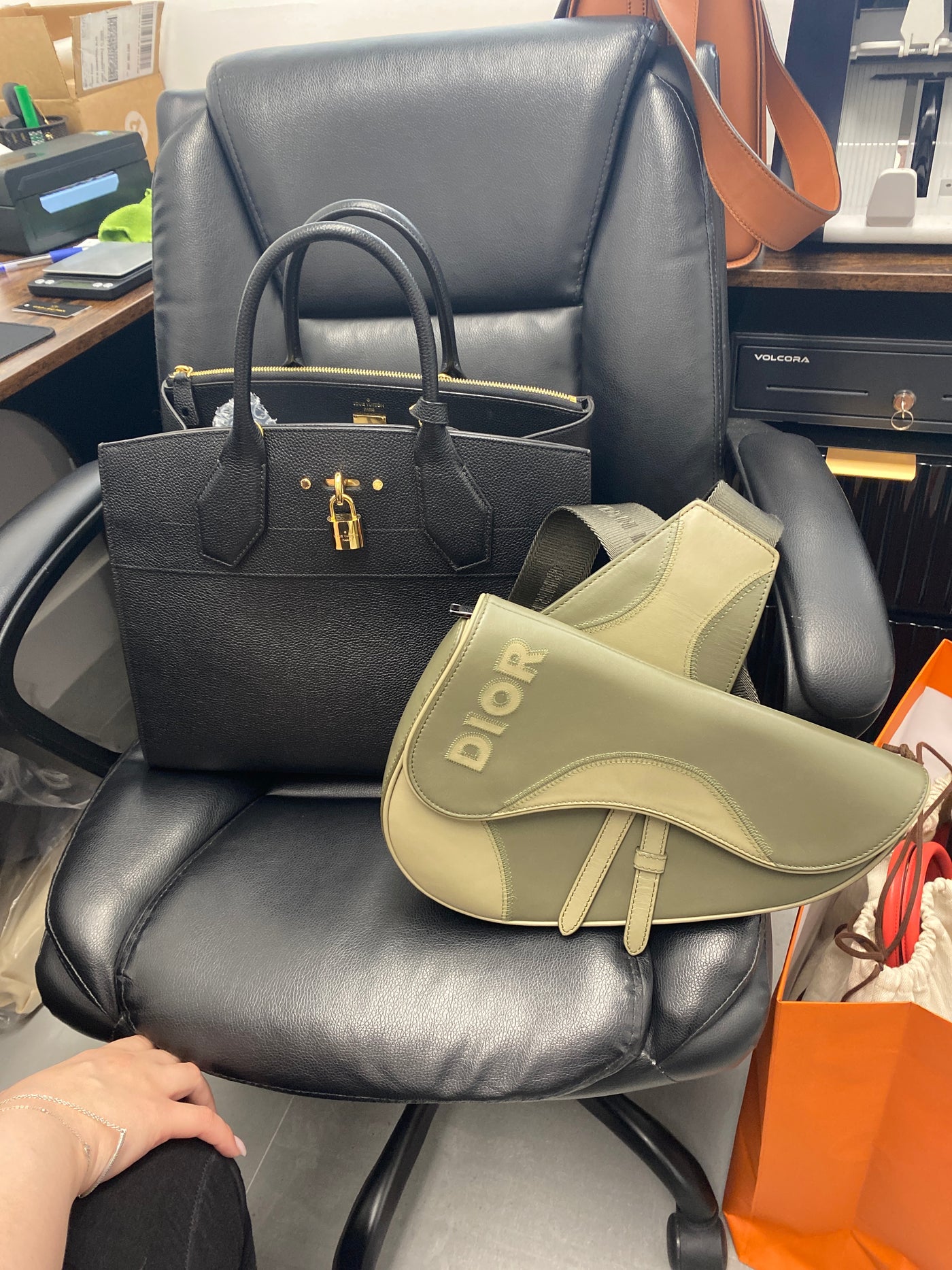 Lv handbag+ Dior