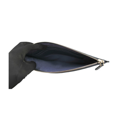 Gucci Microguccissima Leather Clutch In Dark Navy Blue