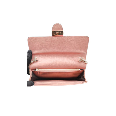 Gucci Dollar Calfskin Interlocking G Wallet On Chain In Pink