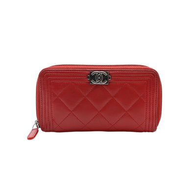 CHANEL Boy Lambskin Zip Around Wallet In Red