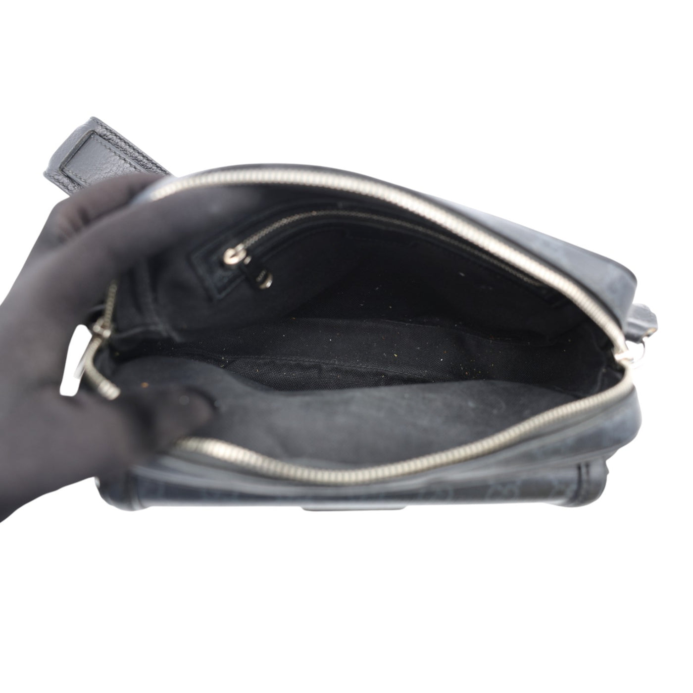 Gucci GG Supreme Canvas Crossbody Messenger Bag In Black