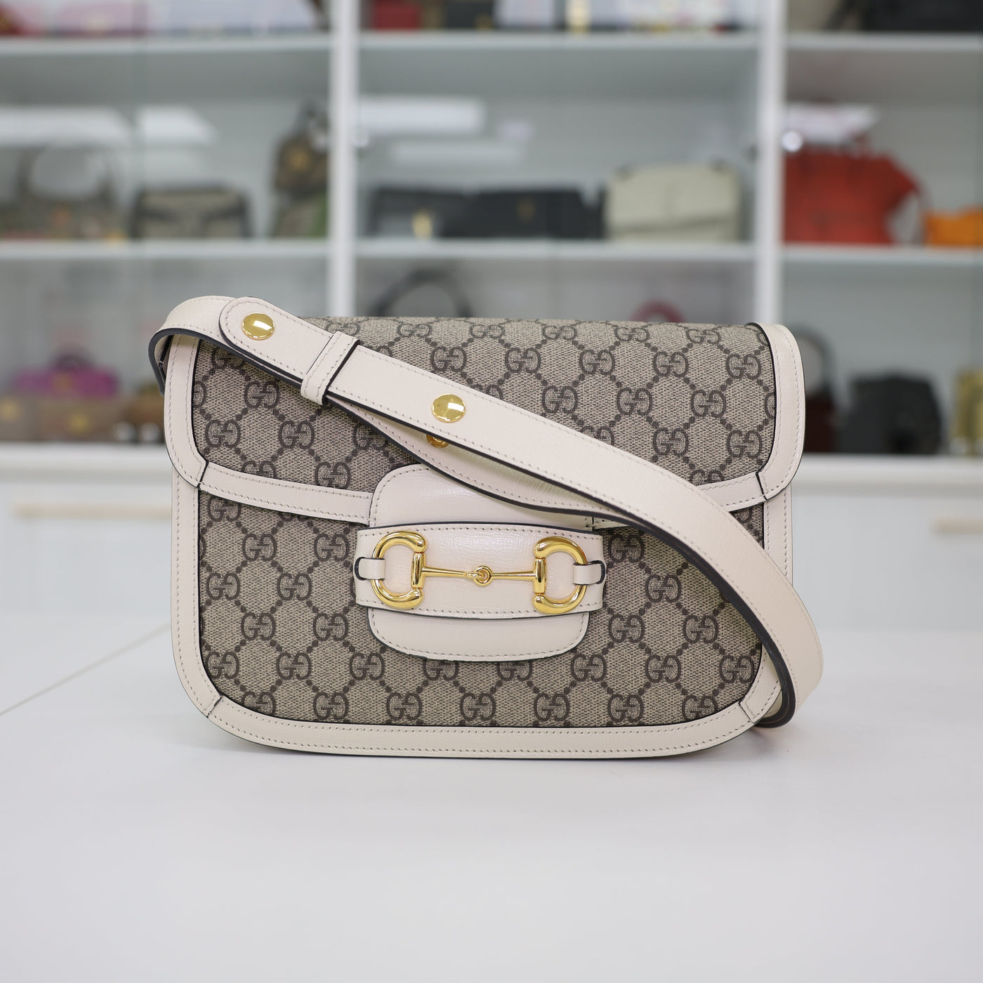 Gucci Horsebit 1955 GG Supreme Monogram Canvas Shoulder Bag
