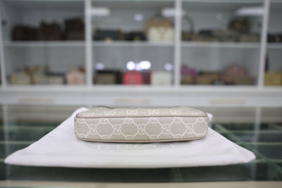 Gucci Ophidia Mini Beige and White GG Supreme Canvas Bag