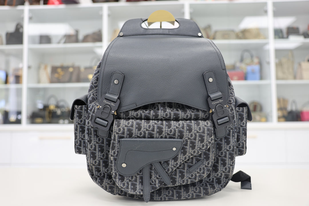 CHRISTIAN DIOR – Goldandbags