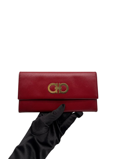 SALVATORE FERRAGAMO Large Wallet in Red