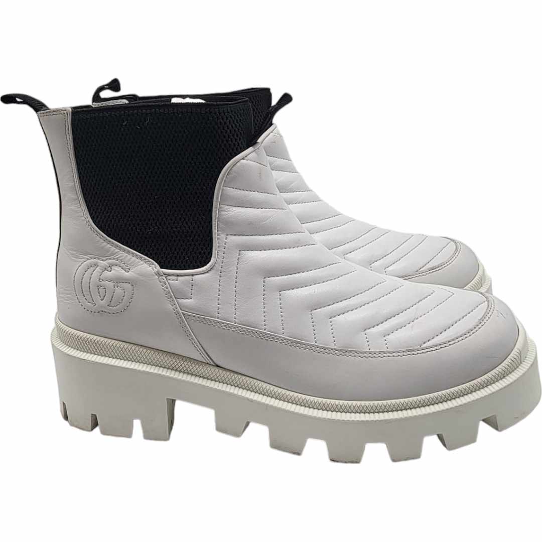 GUCCI  Matelassé Chelsea Ankle Boots White Leather