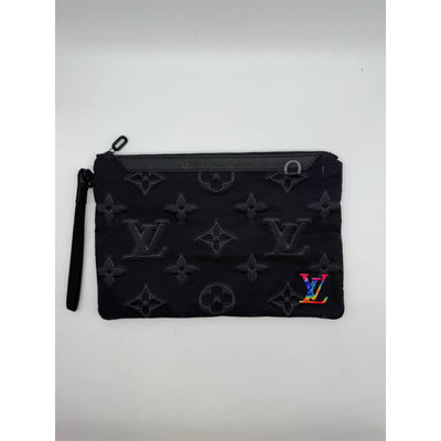 Louis Vuitton Women's Black Medium Clutch - Crossbody & Shoulder Bag