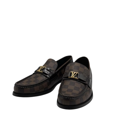 LOUIS VUITTON Men's Shoes - Elegant