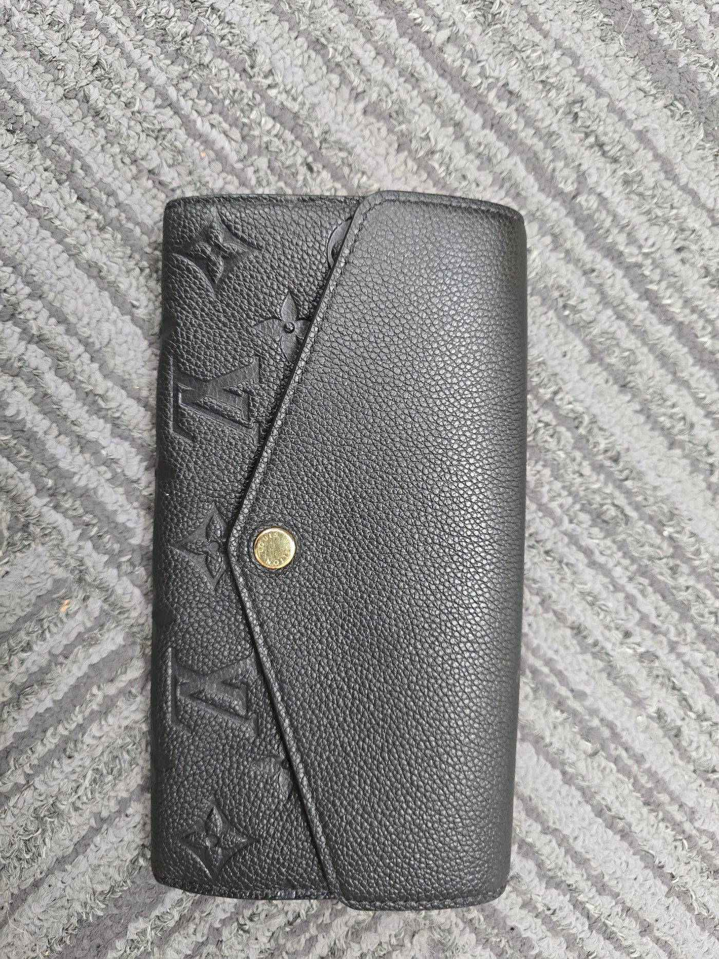 Louis vuitton black wallet